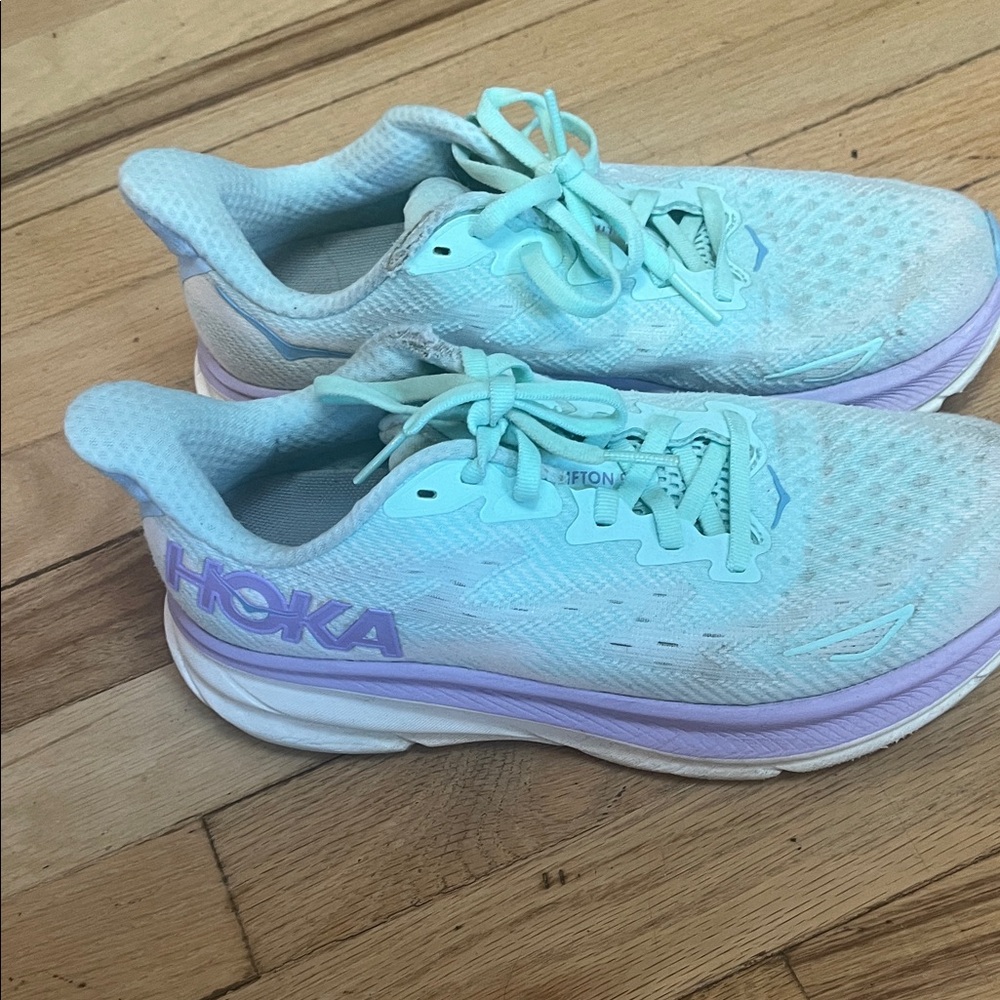 Hoka Women's light green and Lavender Athletic Shoes 7 B